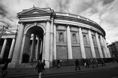Summer Internships in Economics and Finance 2013