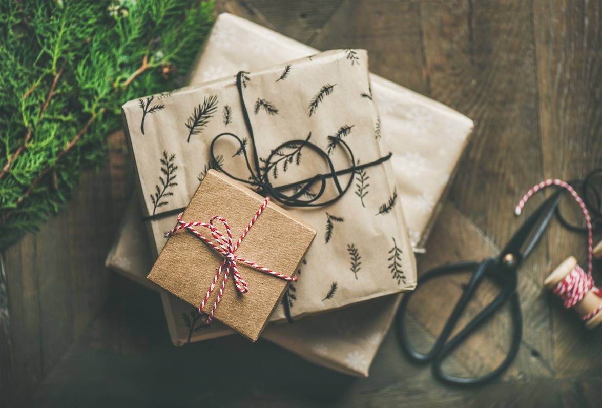
          The Best Christmas Gift Ideas for an Economist
  