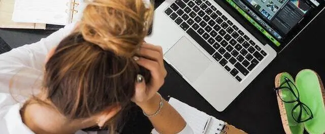 How To Deal With Anxiety At Conferences