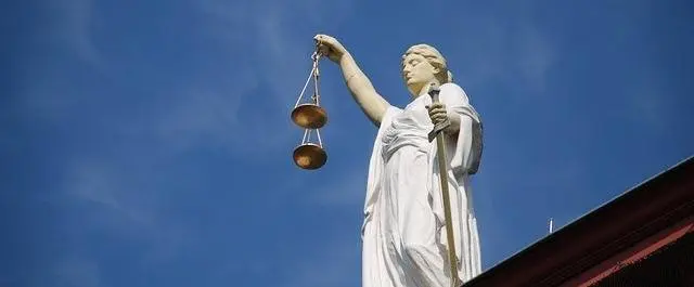 
          Top Law Departments in Europe 2015
  
