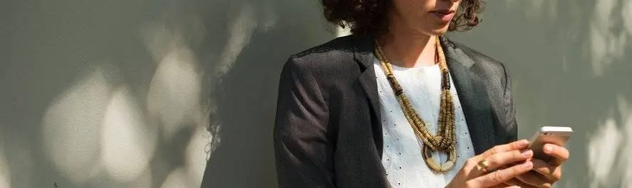 
          What Should Women Wear to Academic Conferences?
  