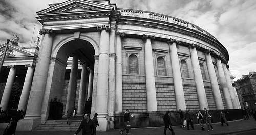 Summer Internships in Economics and Finance 2013